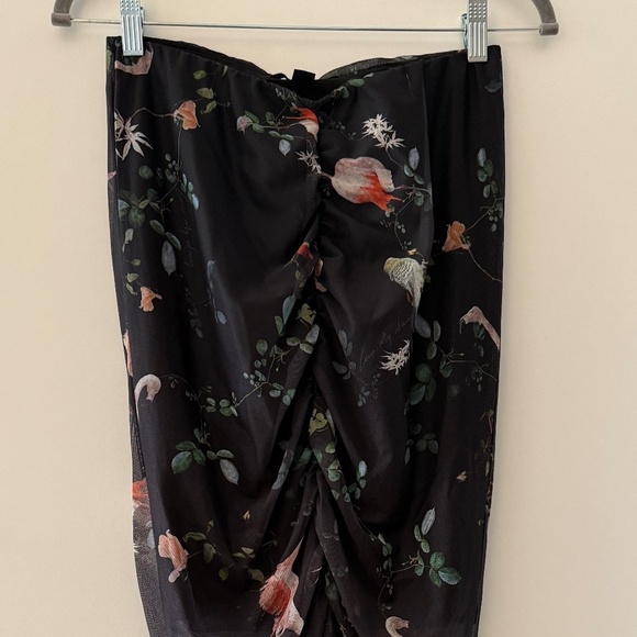 AllSaints Tessia Fabia Ruched Midi Skirt | Black Floral | Size US 6 - Picture 5 of 9